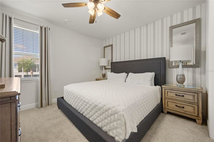 Image No.22-8 Bed Property for sale