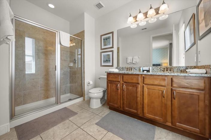 Image No.25-8 Bed Property for sale