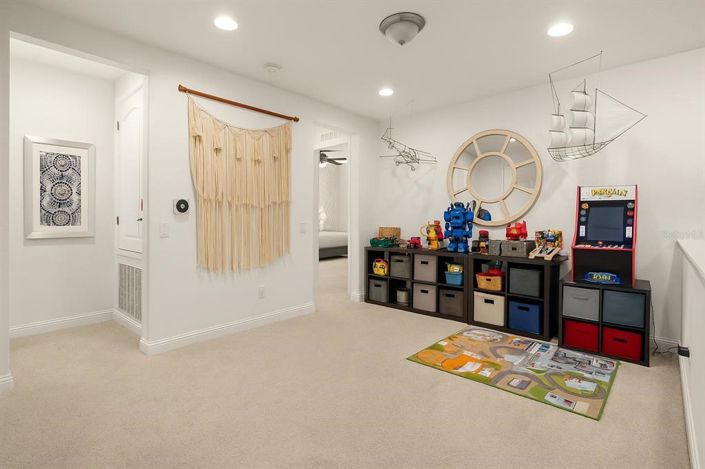 Image No.26-8 Bed Property for sale