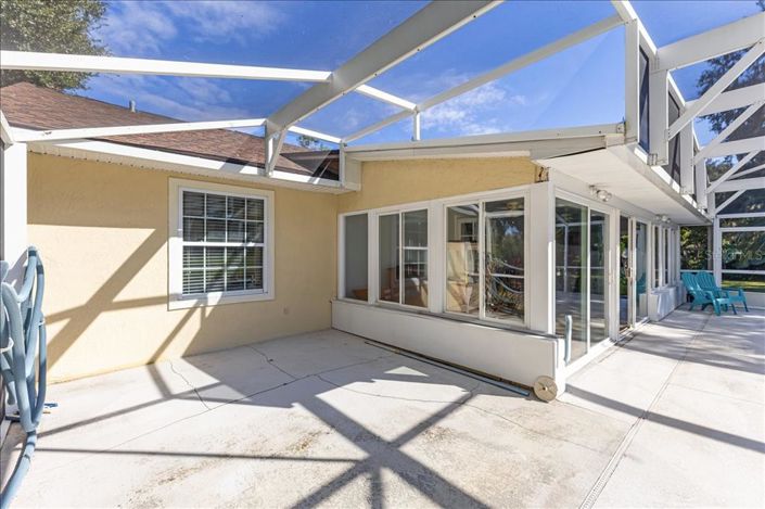 Image No.23-3 Bed Property for sale