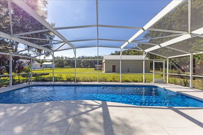 Image No.25-3 Bed Property for sale