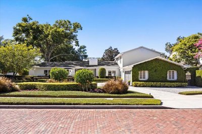 4 Bed Property for sale