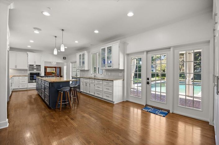 Image No.21-4 Bed Property for sale