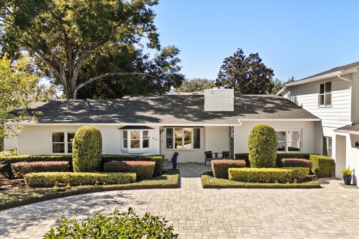 Image No.5-4 Bed Property for sale