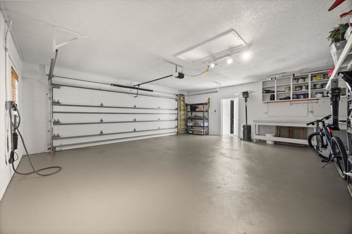 Image No.51-4 Bed Property for sale