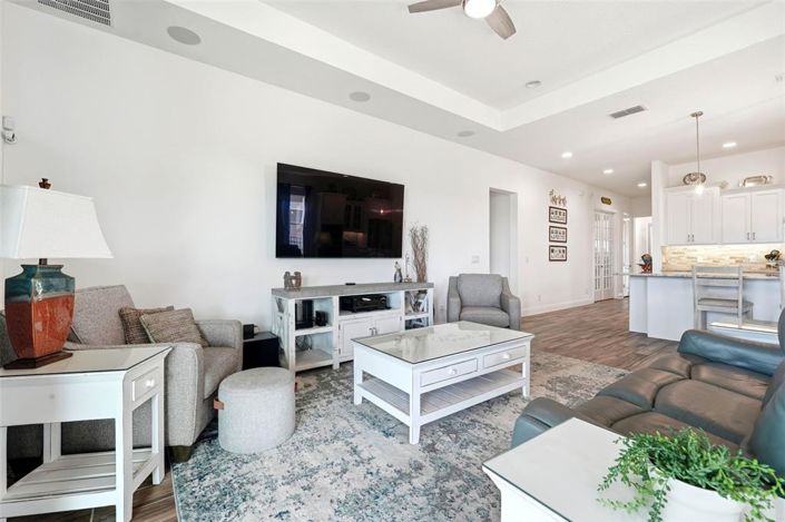 Image No.16-3 Bed Property for sale