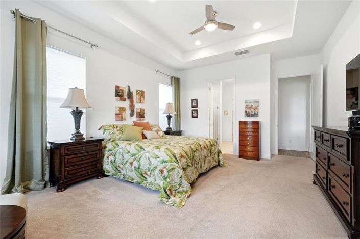 Image No.27-3 Bed Property for sale