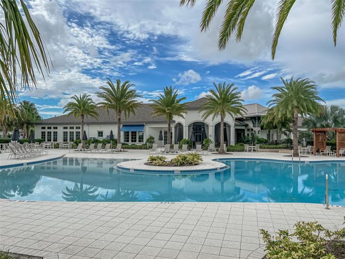 Image No.54-3 Bed Property for sale