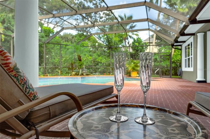 Image No.58-5 Bed Property for sale