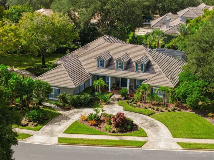 Image No.69-5 Bed Property for sale