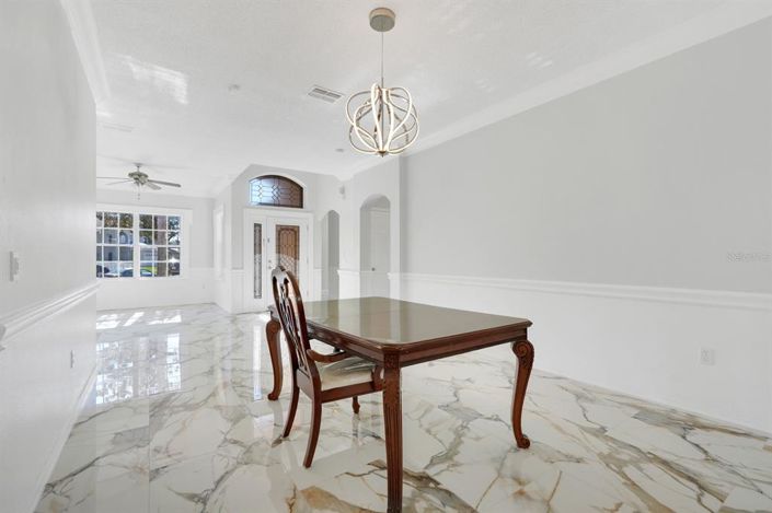 Image No.11-4 Bed Property for sale