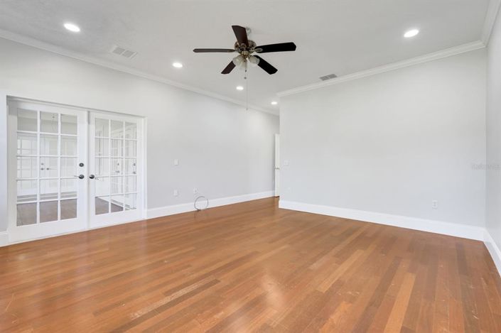 Image No.18-4 Bed Property for sale