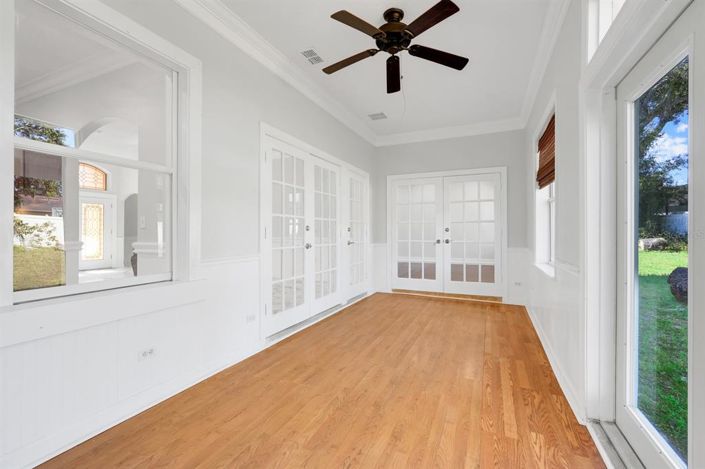 Image No.28-4 Bed Property for sale