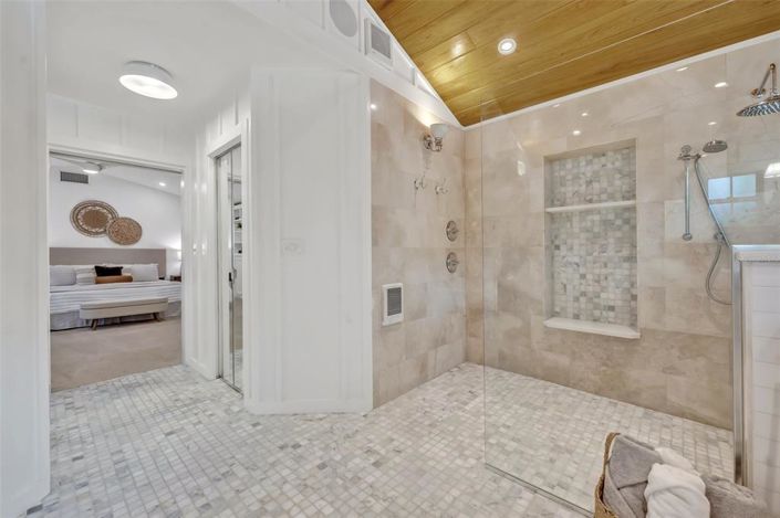 Image No.28-4 Bed Property for sale