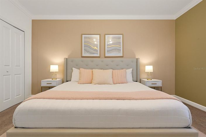 Image No.15-5 Bed Property for sale