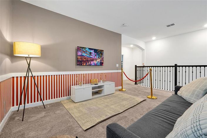 Image No.32-5 Bed Property for sale