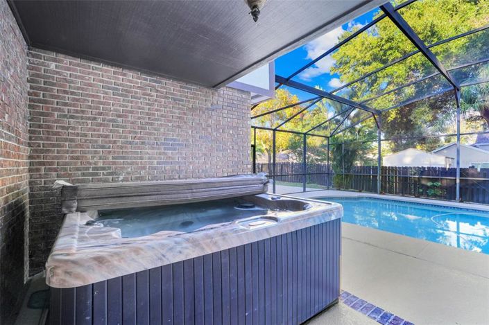 Image No.40-4 Bed Property for sale