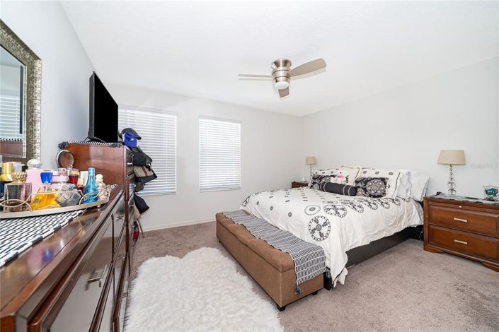 Image No.18-4 Bed Property for sale