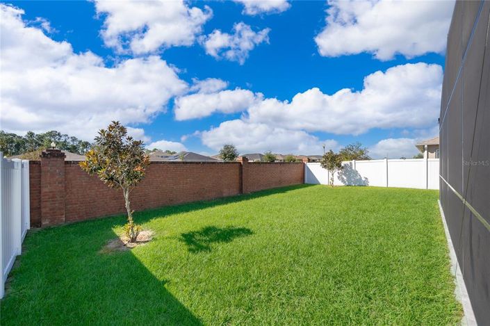 Image No.26-4 Bed Property for sale