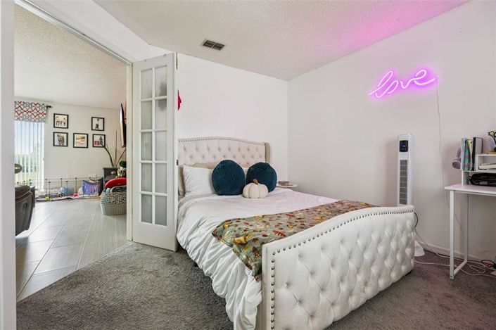 Image No.9-4 Bed Property for sale