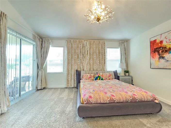 Image No.18-4 Bed Property for sale