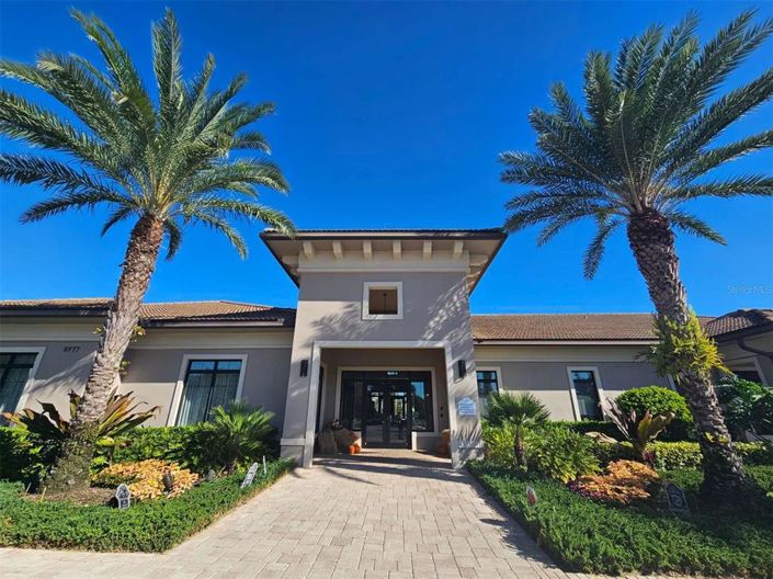 Image No.32-4 Bed Property for sale