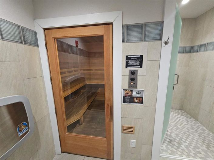 Image No.43-4 Bed Property for sale