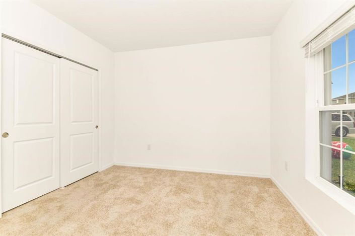 Image No.10-5 Bed Property for sale