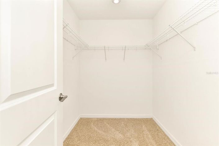 Image No.24-5 Bed Property for sale