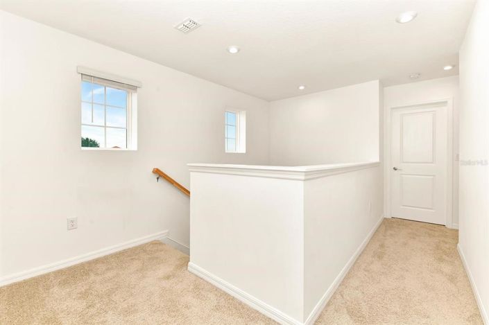 Image No.25-5 Bed Property for sale