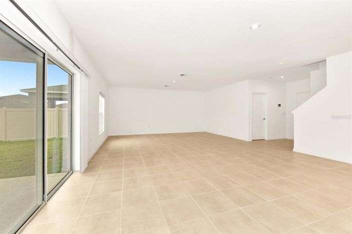 Image No.6-5 Bed Property for sale