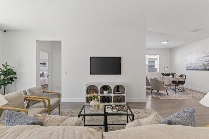 Image No.12-4 Bed Property for sale