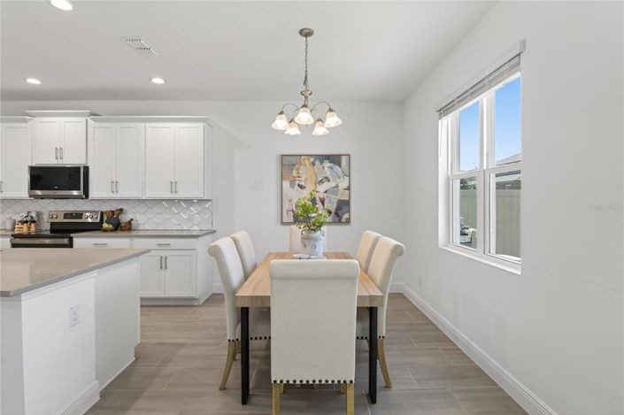 Image No.14-4 Bed Property for sale