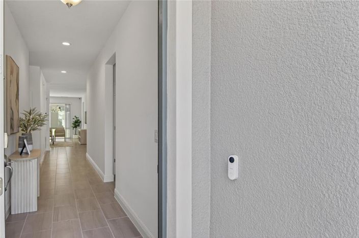 Image No.4-4 Bed Property for sale