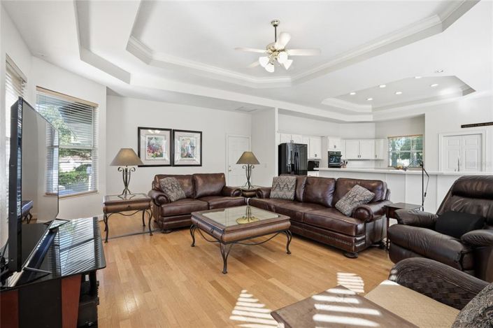 Image No.40-4 Bed Property for sale