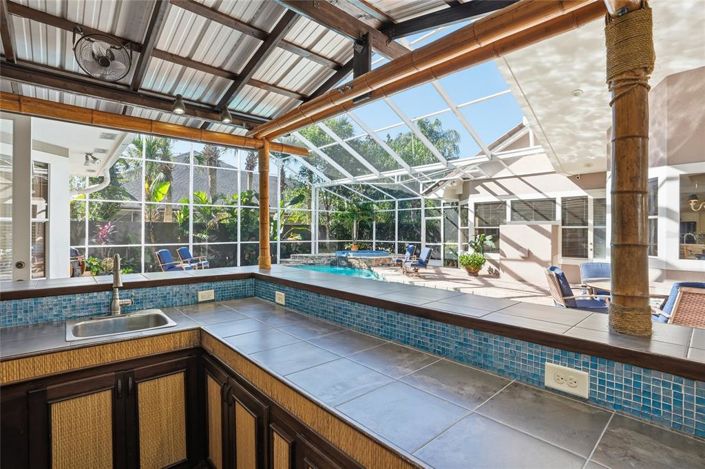 Image No.44-4 Bed Property for sale