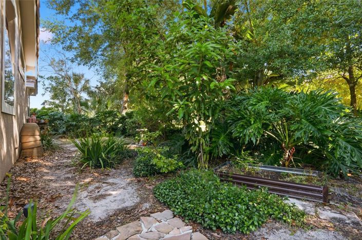 Image No.50-4 Bed Property for sale