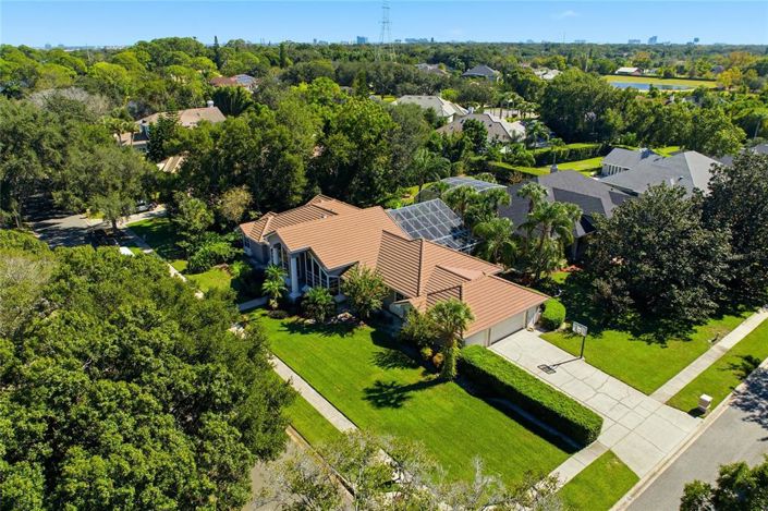 Image No.54-4 Bed Property for sale