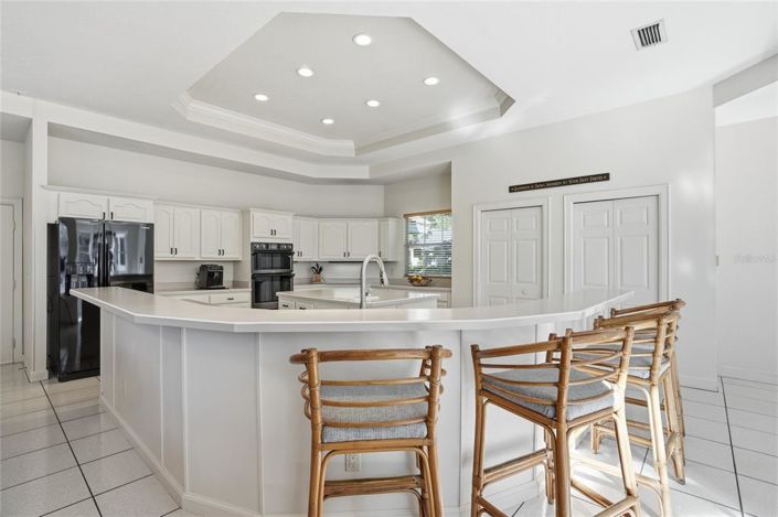 Image No.8-4 Bed Property for sale