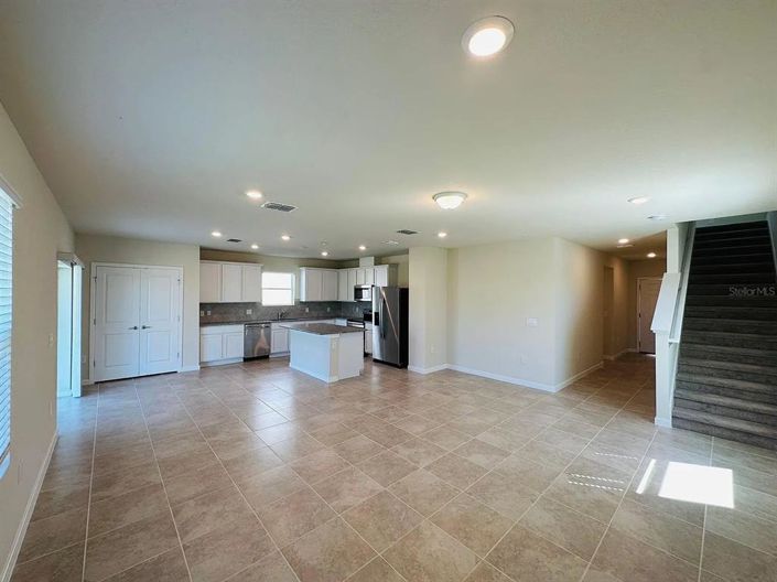 Image No.5-5 Bed Property for sale