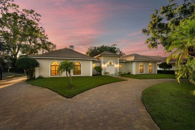 5 Bed Property for sale