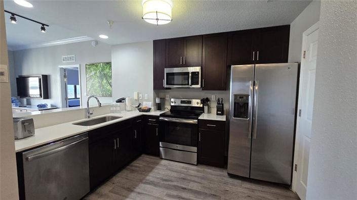 Image No.12-3 Bed Property for sale