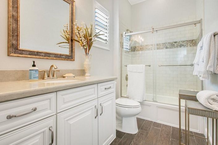 Image No.26-4 Bed Property for sale