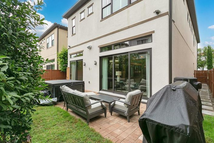 Image No.31-4 Bed Property for sale