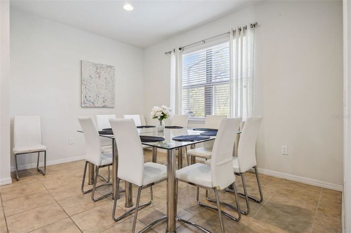 Image No.7-Propriété de 5 chambres à vendre à Kissimmee