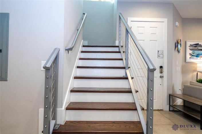 Image No.11-5 Bed Townhouse for sale