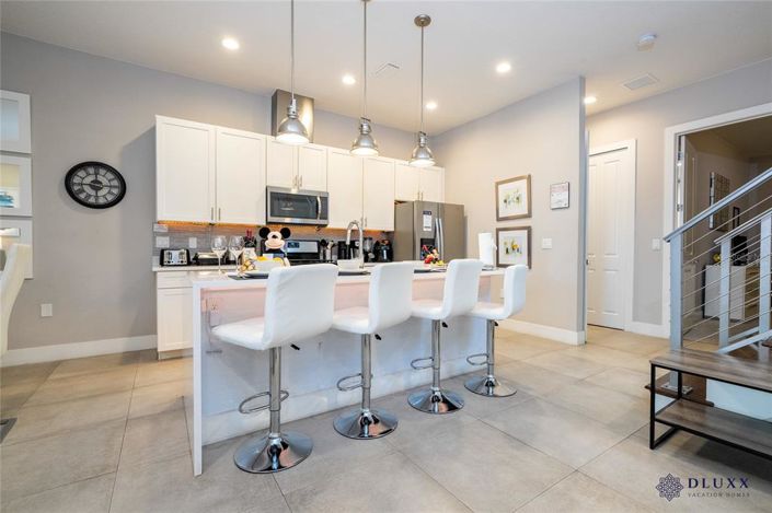 Image No.17-5 Bed Townhouse for sale