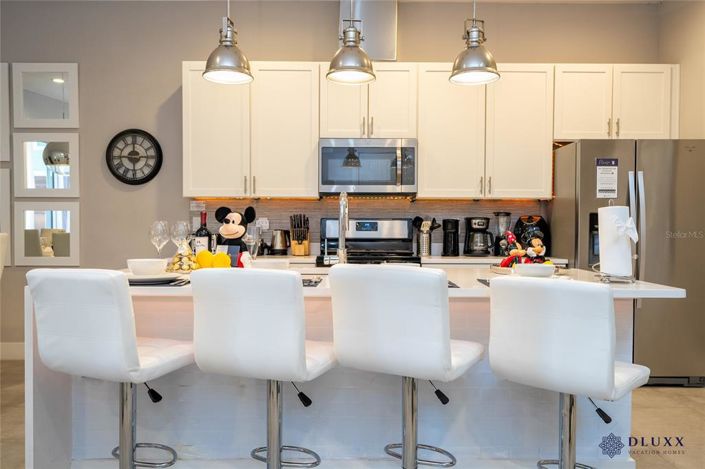 Image No.22-5 Bed Townhouse for sale