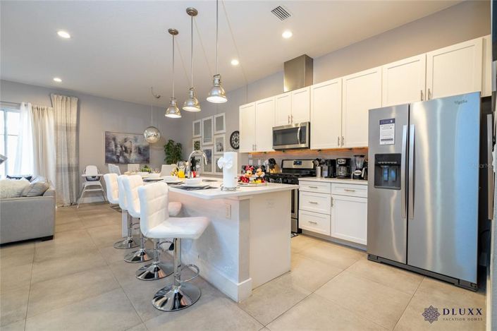 Image No.23-5 Bed Townhouse for sale