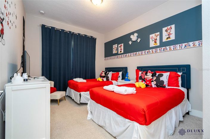 Image No.44-5 Bed Townhouse for sale